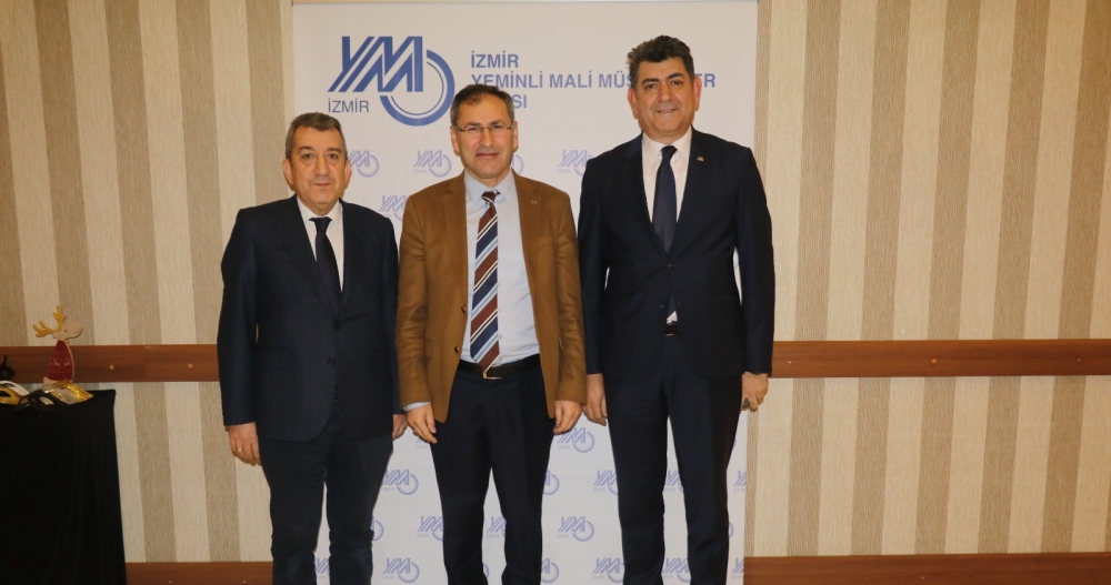 Oda Başkanımız Sayın İhsan AKAR, Oda Başkan Yrd. Yakup KAYIHAN ve Yönetim Kurulu Üyemiz Ali KAHVE İzmir YMM Odası ev sahipliğinde 05-07 Aralık 2025 tarihlerinde Denizli Pakukkale Clossoe Thermal Hotel’de yapılan 143. YMM Oda Başkanları Kurulu toplantısına katılmışlardır. (08.12.2025)