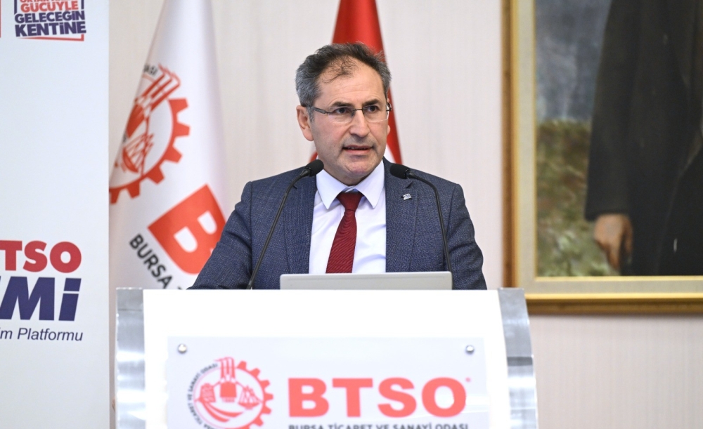 Odamız ve BTSO Akademi işbirliğinde düzenlediğimiz “Vergi İndirim/İstisnalarında YMM Tasdik Zorunluluğu ve Güncel Vergi Denetim Uygulamaları” bilgilendirme semineri BTSO çok amaçlı salonda gerçekleştirildi.  BTSO Yönetim Kurulu Üyesi Sayın Hakan Batmaz ve Oda Başkanımız Sayın İhsan AKAR’ın açılış konuşmalarıyla başlayan programda YMM Şaban ATUÇURAN ve YMM H. Orhan GEZER, tarafından kapsamlı sunumlar gerçekleştirildi. Oda üyelerimizin yanı sıra BTSO YK üyeleri, meclis ve komite üyeleri ile iş dünyası temsilcilerinin ilgi gösterdiği seminerin moderatörlüğünü YMM Engin GÜMÜŞTAŞ yapmış olup, seminer soru cevap şeklinde karşılıklı değerlendirmelerle  sona ermiştir 08.04.2026